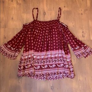 Off-the-shoulder maroon + white top